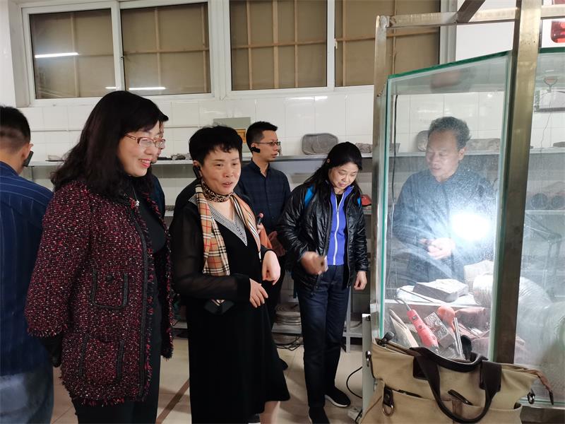 重庆市沙坪坝区中华职教社深入广元职高考察指导工作