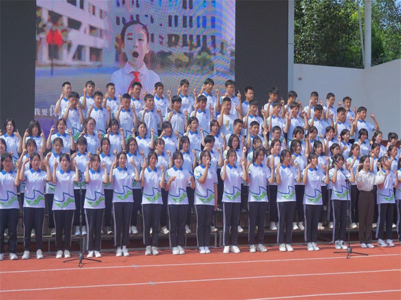 爱眼，从我们做起 ——广元职高举行全国爱眼日宣传活动