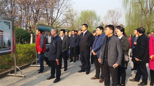 人勤春来早   相约在职高——全市职业与成人教育工作会在我校召开