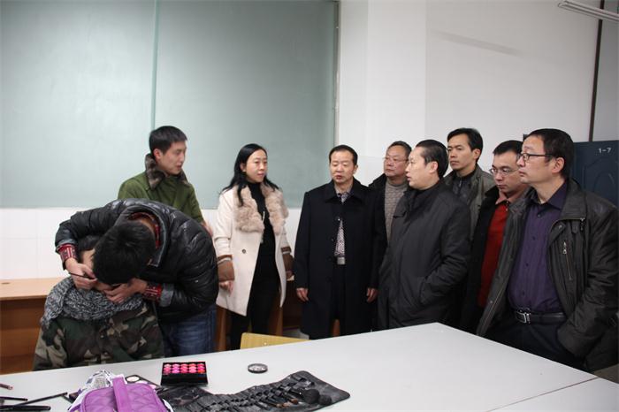 杨松林局长深入教育园区调研3.JPG